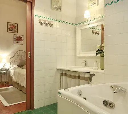 Apartment Emy Florence